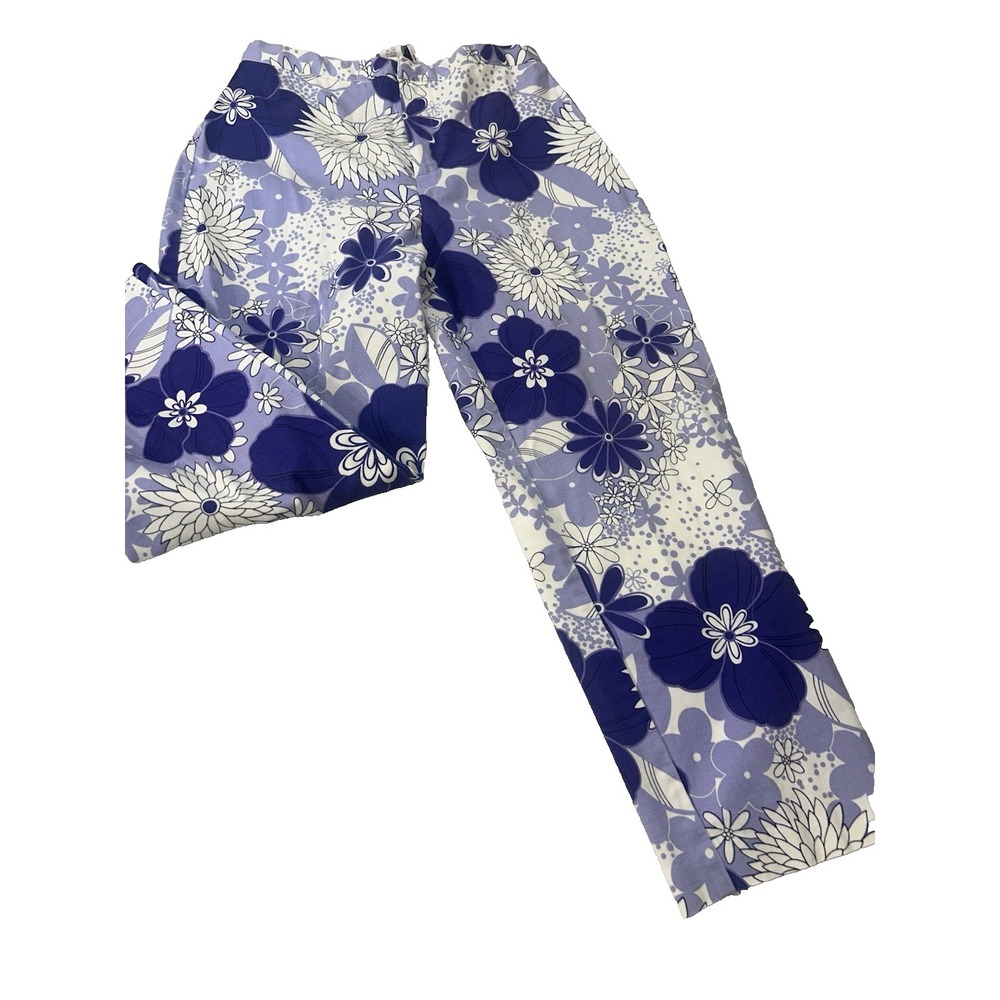 Carolina Blues Capris Cropped Pants Purple & White Floral  Sz 4